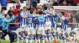 赫塔菲与阿拉维斯联赛困境中战术调整与球队恢复之路